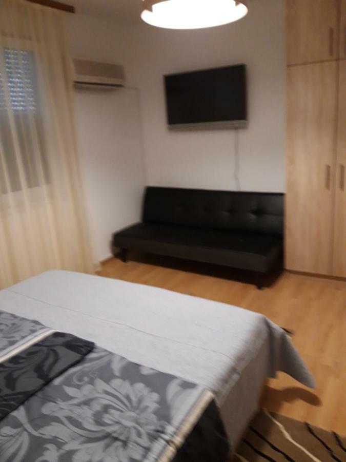 Apartman Centros Osijek Ngoại thất bức ảnh